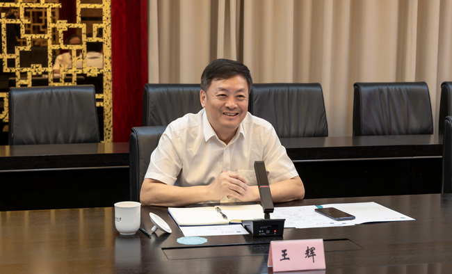 7c0f655a0d144536894a5cf8223bf11f.jpg 3.jpg